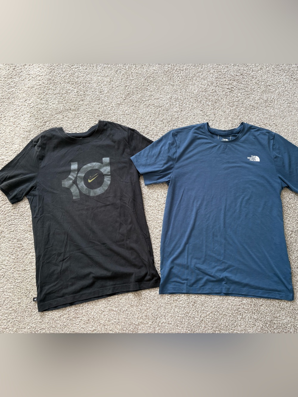 Men’s North Face and Nike T-shirt Bundle